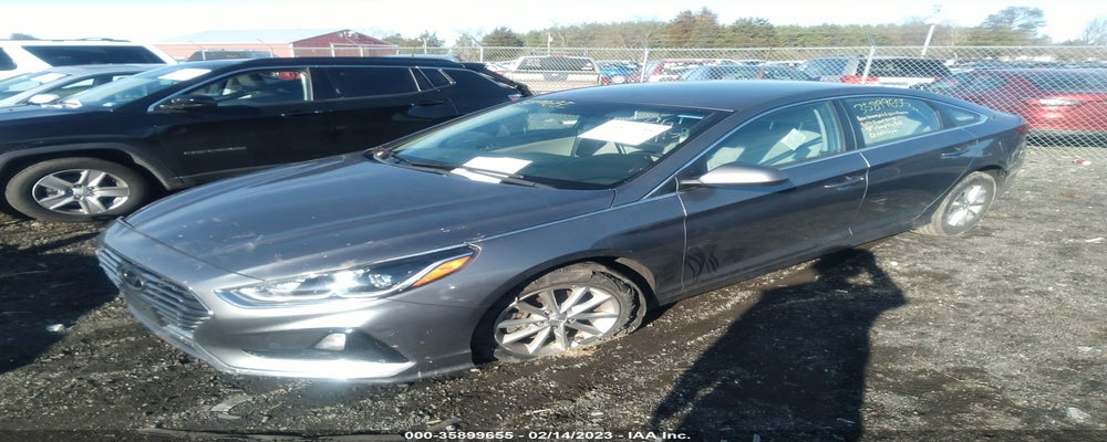 5NPE24AF5JH728122 2018 HYUNDAI SONATA photo no. 2
