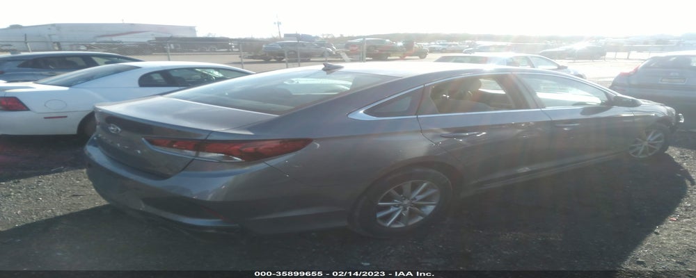5NPE24AF5JH728122 2018 HYUNDAI SONATA photo no. 4