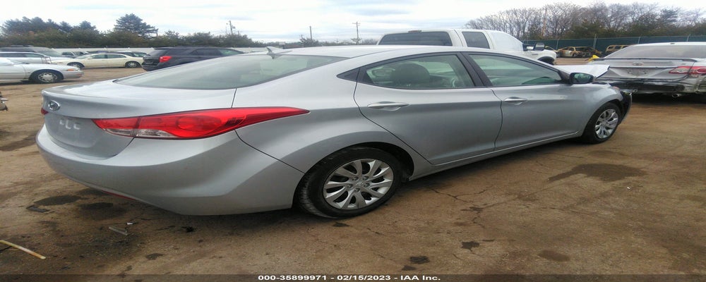 5NPDH4AE3BH026030 2011 HYUNDAI ELANTRA photo no. 4