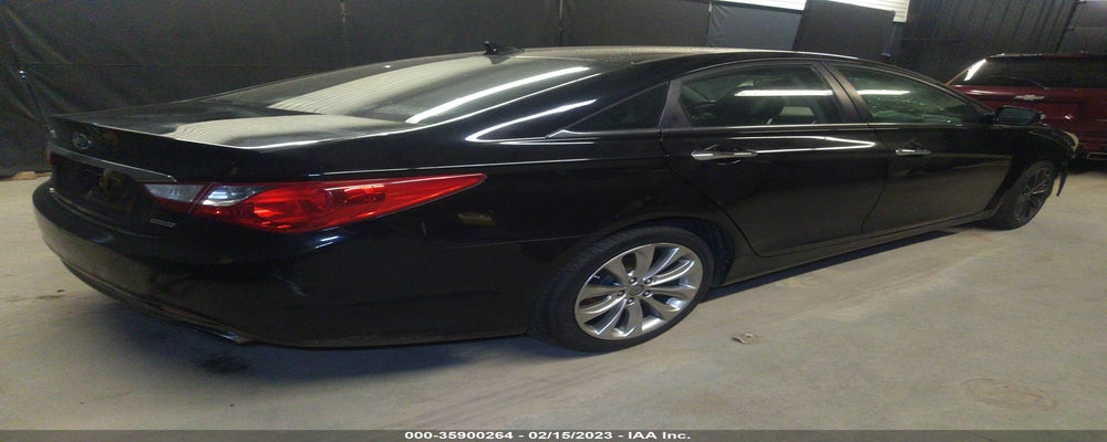 5NPEC4AB7BH211156 2011 HYUNDAI SONATA photo no. 4