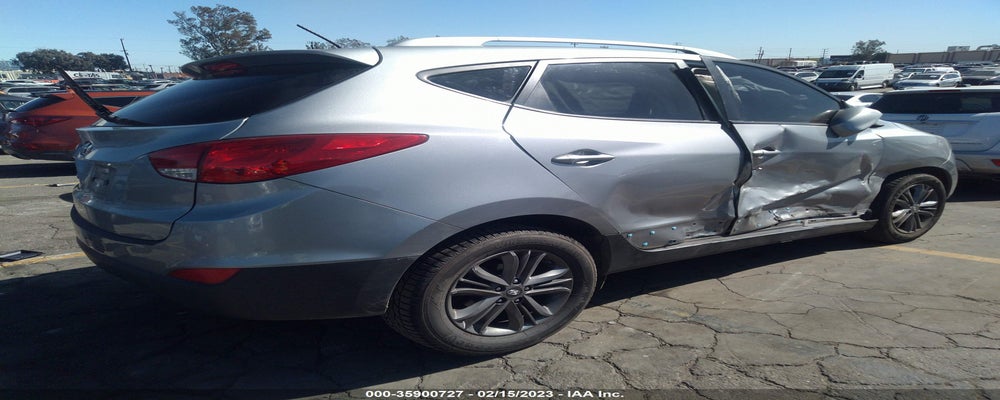 KM8JU3AG6FU015461 2015 HYUNDAI TUCSON photo no. 4