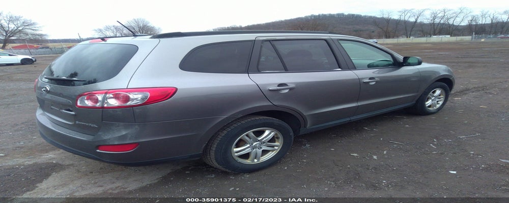 5XYZG3AB2BG066082 2011 HYUNDAI SANTA FE photo no. 4