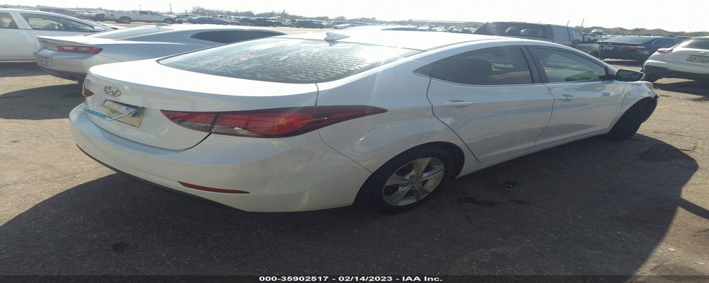 5NPDH4AE2GH783234 2016 HYUNDAI ELANTRA photo no. 4
