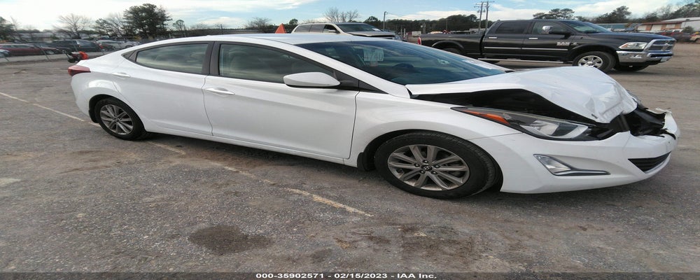 5NPDH4AE8FH618335 2015 HYUNDAI ELANTRA photo no. 6