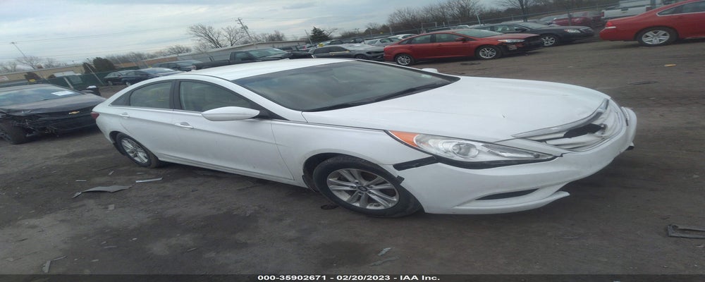 5NPEB4AC1DH677180 2013 HYUNDAI SONATA photo no. 2