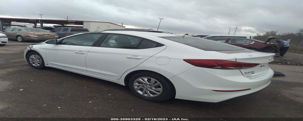 5NPD74LFXHH129351 2017 HYUNDAI ELANTRA photo no. 3