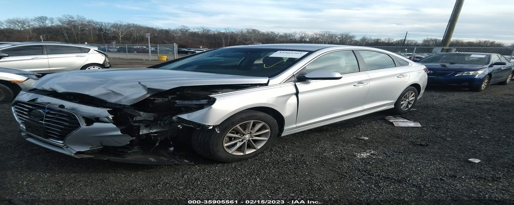 5NPE24AF6KH786189 2019 HYUNDAI SONATA photo no. 2
