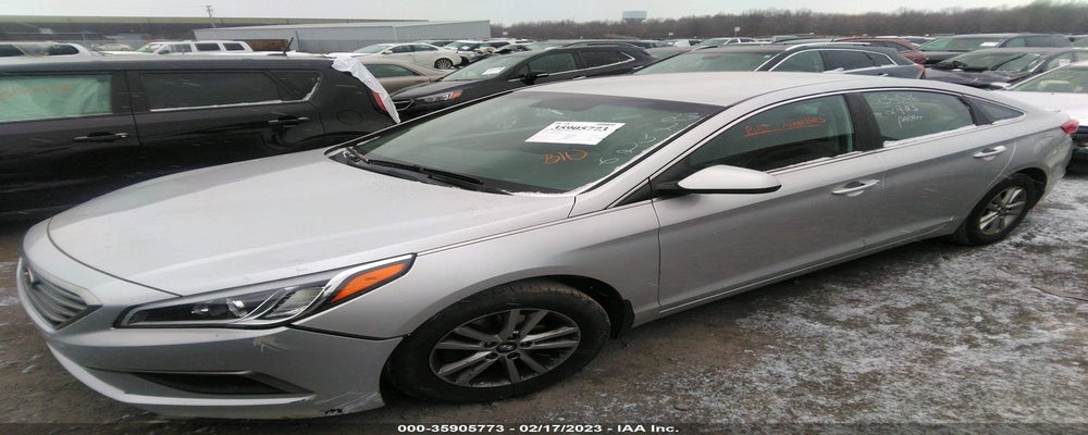 5NPE24AF4GH369998 2016 HYUNDAI SONATA photo no. 2