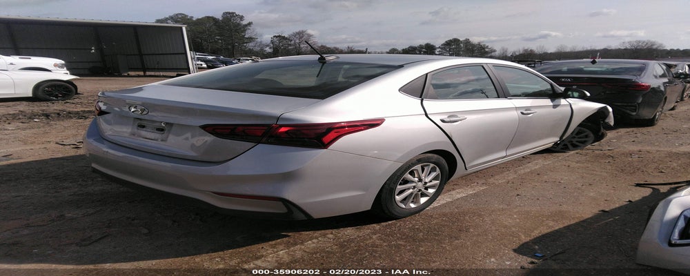 3KPC24A61ME134739 2021 HYUNDAI ACCENT photo no. 4