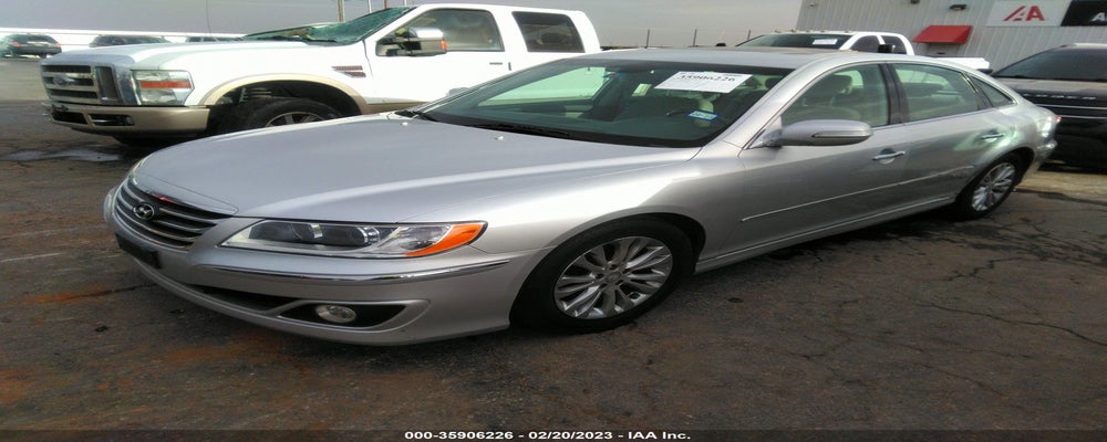 KMHFC4DF2BA530356 2011 HYUNDAI AZERA photo no. 2