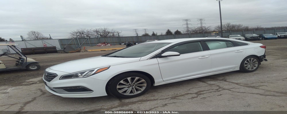 5NPE34AF3FH240551 2015 HYUNDAI SONATA photo no. 2