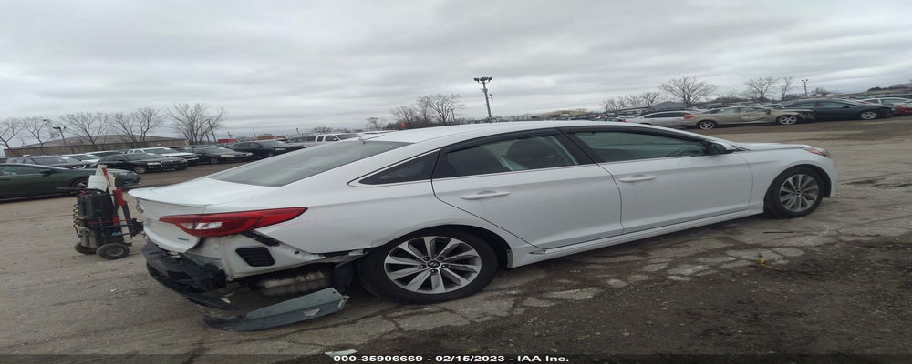 5NPE34AF3FH240551 2015 HYUNDAI SONATA photo no. 4