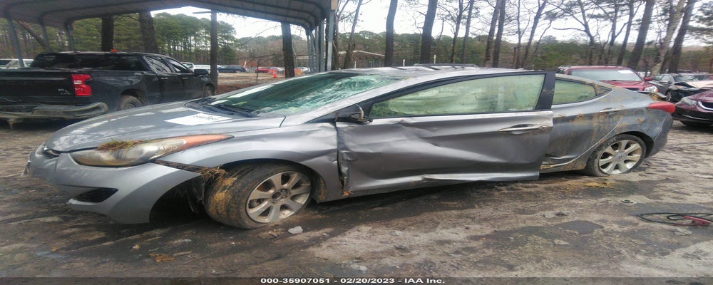 KMHDH4AE6DU608496 2013 HYUNDAI ELANTRA photo no. 2