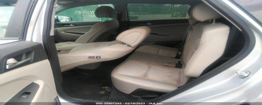KM8J3CA47JU743808 2018 HYUNDAI TUCSON photo no. 8