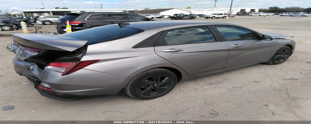 KMHLS4AGXNU287031 2022 HYUNDAI ELANTRA photo no. 4