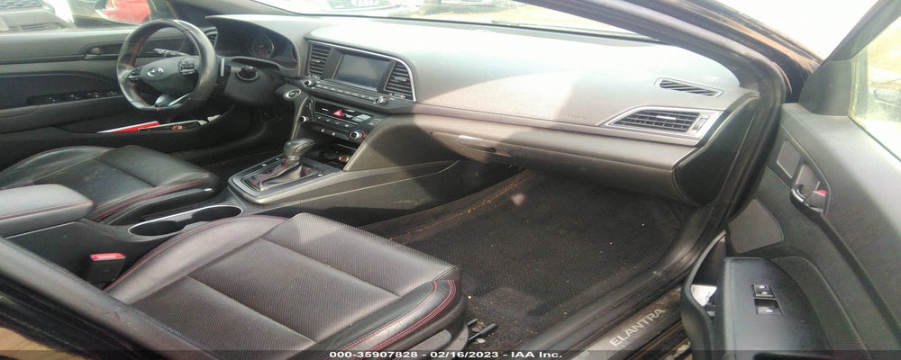 KMHD04LB2HU333127 2017 HYUNDAI ELANTRA photo no. 5