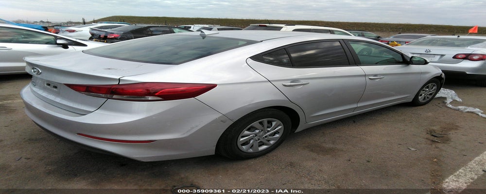 KMHD74LF7HU325765 2017 HYUNDAI ELANTRA photo no. 4