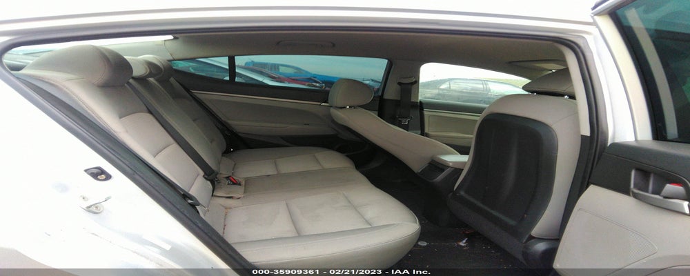 KMHD74LF7HU325765 2017 HYUNDAI ELANTRA photo no. 8