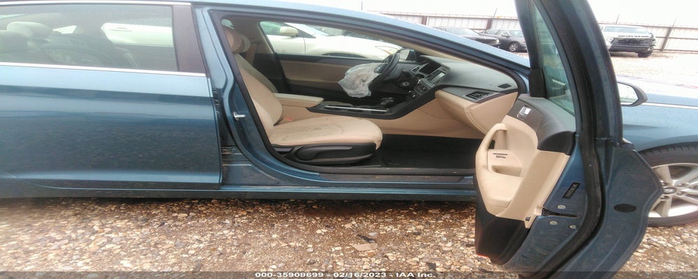5NPE24AF3GH267401 2016 HYUNDAI SONATA photo no. 5