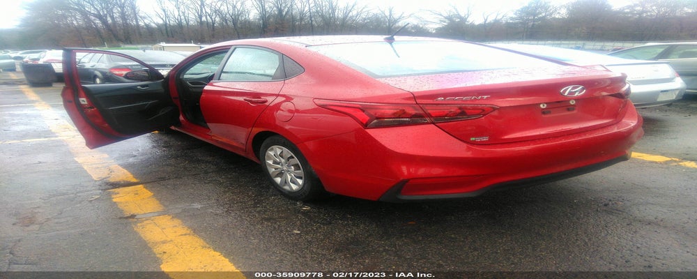 3KPC24A33JE017777 2018 HYUNDAI ACCENT photo no. 3