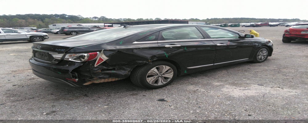 KMHEC4A47FA123007 2015 HYUNDAI SONATA HYBRID photo no. 4