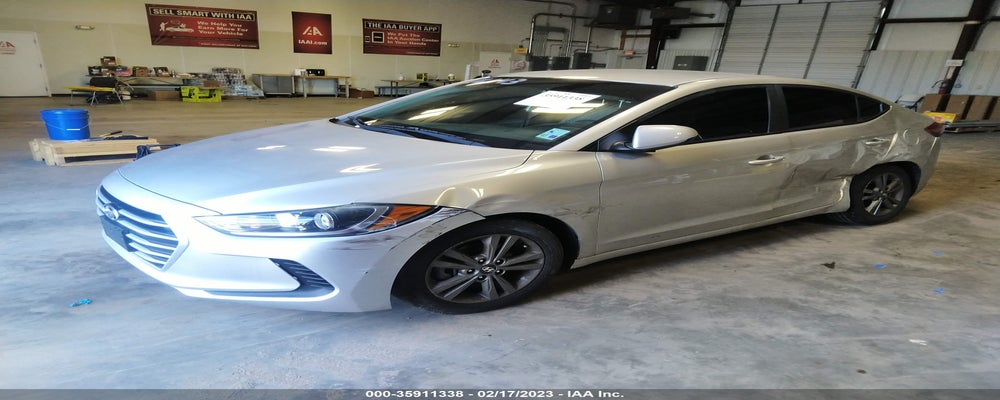 5NPD84LF0JH240333 2018 HYUNDAI ELANTRA photo no. 2