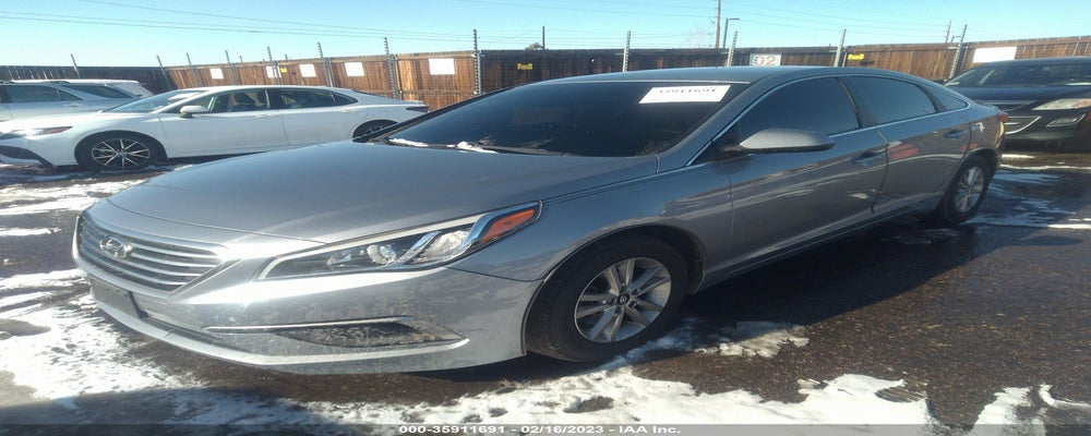 5NPE24AF0HH449512 2017 HYUNDAI SONATA photo no. 2