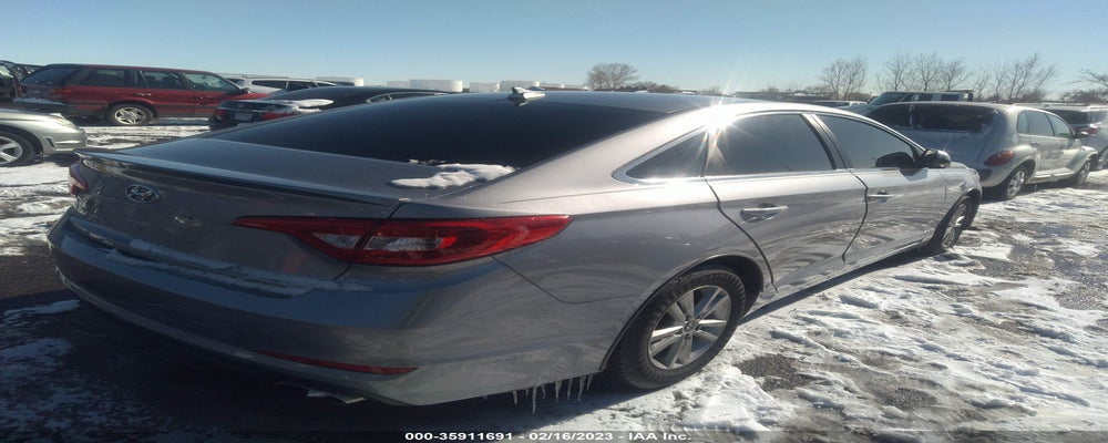 5NPE24AF0HH449512 2017 HYUNDAI SONATA photo no. 4