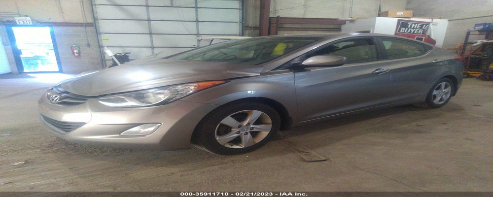 5NPDH4AE0DH239374 2013 HYUNDAI ELANTRA photo no. 2