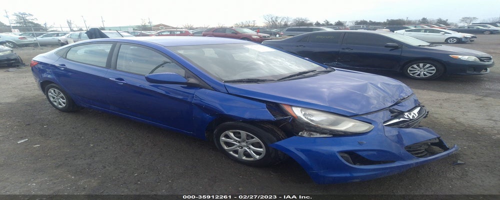 KMHCT4AE2DU485998 2013 HYUNDAI ACCENT photo no. 4