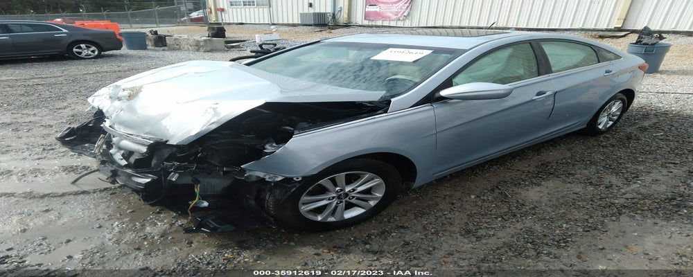 5NPEB4AC9BH138528 2011 HYUNDAI SONATA photo no. 2