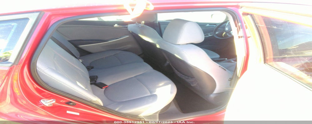 KMHCU5AE9DU090512 2013 HYUNDAI ACCENT photo no. 8