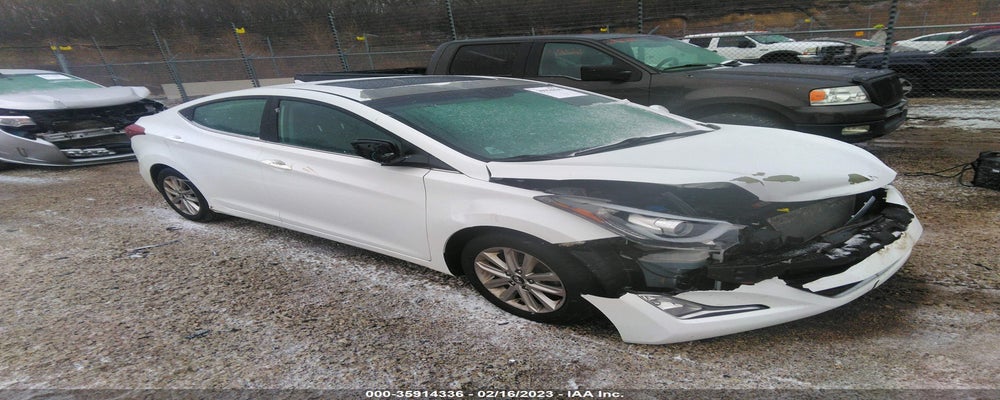 5NPDH4AEXFH570286 2015 HYUNDAI ELANTRA photo no. 14