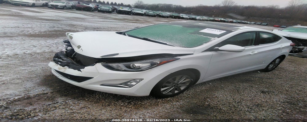 5NPDH4AEXFH570286 2015 HYUNDAI ELANTRA photo no. 2