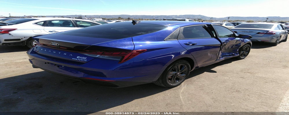 KMHLM4AJ5PU039357 2023 HYUNDAI ELANTRA HYBRID photo no. 4