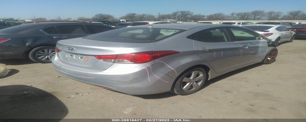 5NPDH4AE1DH268978 2013 HYUNDAI ELANTRA photo no. 4