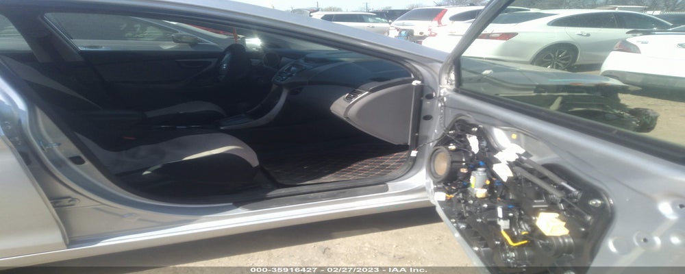 5NPDH4AE1DH268978 2013 HYUNDAI ELANTRA photo no. 5