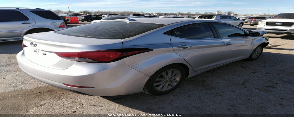 KMHDH4AEXFU258891 2015 HYUNDAI ELANTRA photo no. 4