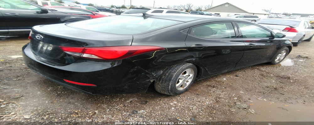 5NPDH4AE5FH596715 2015 HYUNDAI ELANTRA photo no. 4