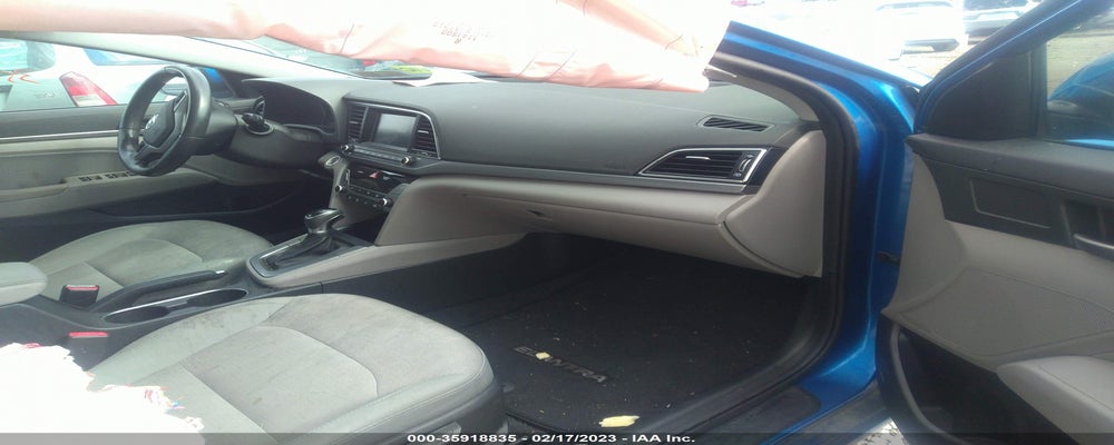 5NPD84LF3HH064677 2017 HYUNDAI ELANTRA photo no. 5