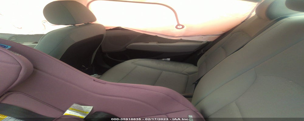 5NPD84LF3HH064677 2017 HYUNDAI ELANTRA photo no. 8