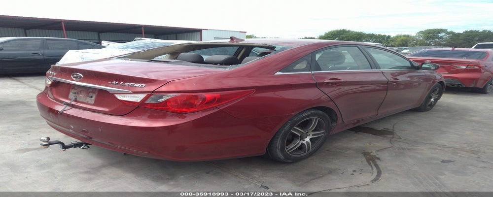 5NPEB4AC5BH046221 2011 HYUNDAI SONATA photo no. 4