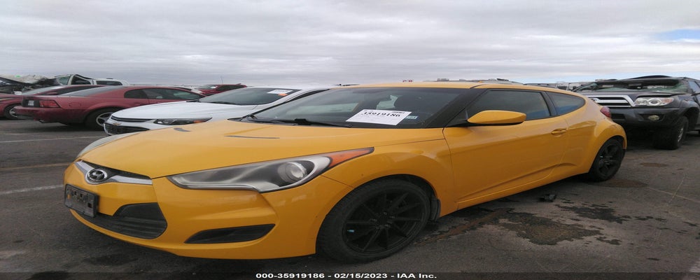 KMHTC6AD7CU022692 2012 HYUNDAI VELOSTER photo no. 2