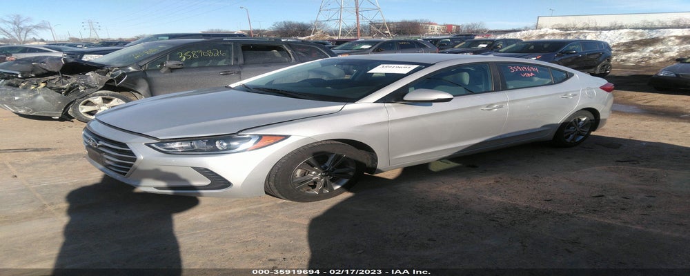 5NPD84LF4HH069712 2017 HYUNDAI ELANTRA photo no. 2
