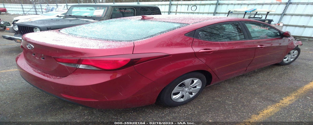 5NPDH4AEXGH785829 2016 HYUNDAI ELANTRA photo no. 4