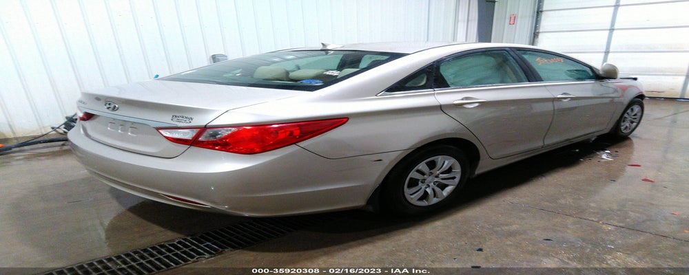 5NPEB4AC0BH180408 2011 HYUNDAI SONATA photo no. 4