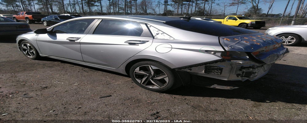 5NPLP4AG9MH017335 2021 HYUNDAI ELANTRA photo no. 3