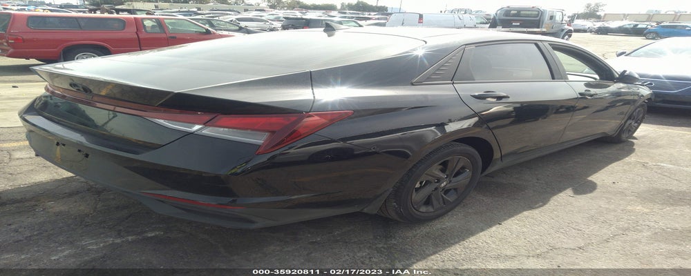 KMHLM4AG7NU254675 2022 HYUNDAI ELANTRA photo no. 4