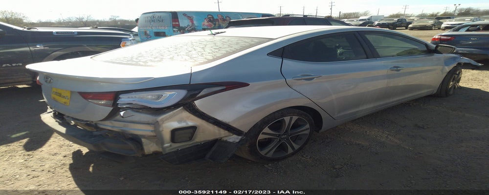 KMHDH4AH3FU373679 2015 HYUNDAI ELANTRA photo no. 4
