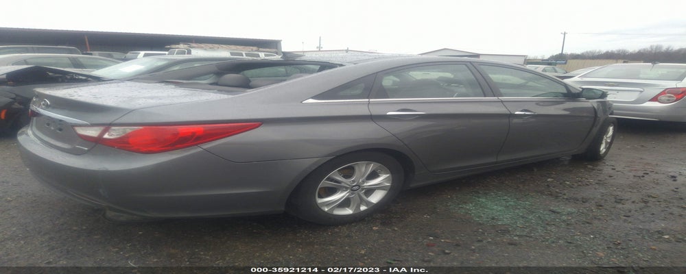 5NPEC4ACXDH596045 2013 HYUNDAI SONATA photo no. 4